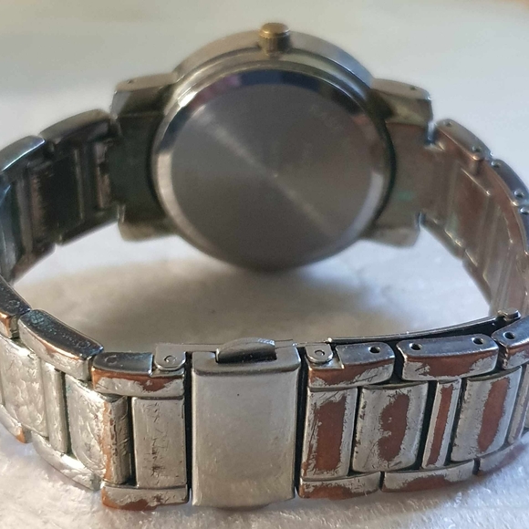 🦋10/$20🦋 FMDGNW046 Silver/Rhinestone Stainless Steel Women's Watch - Picture 3 of 4